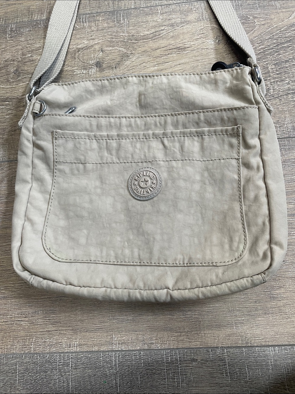 Kipling Khaki Beige Crossbody Nylom Lightweight Minimalist Bag
